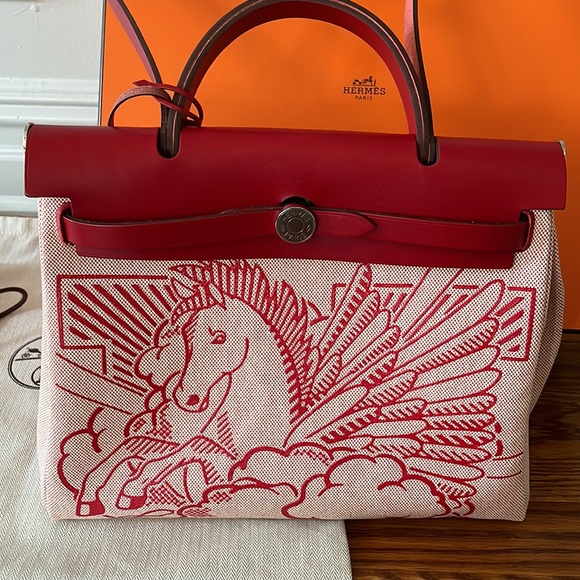 Authentic brand new Hermes herbag red Pegasus - Picture 2 of 11